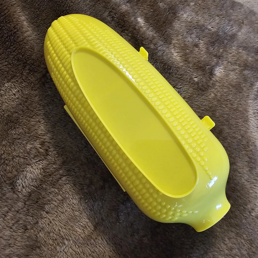 Yellow Corn-Shaped Plastic Container With 16 Silicone Corn Pics / Cob Holders